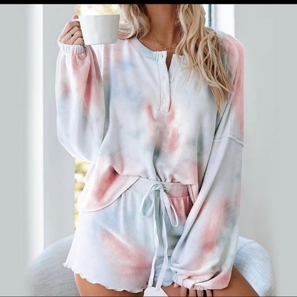 Other - Tie Dye Pajama Set Sz L NWOT